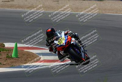 media/Apr-30-2023-CRA (Sun) [[020fcf5d43]]/Race 4-600 Supersport/